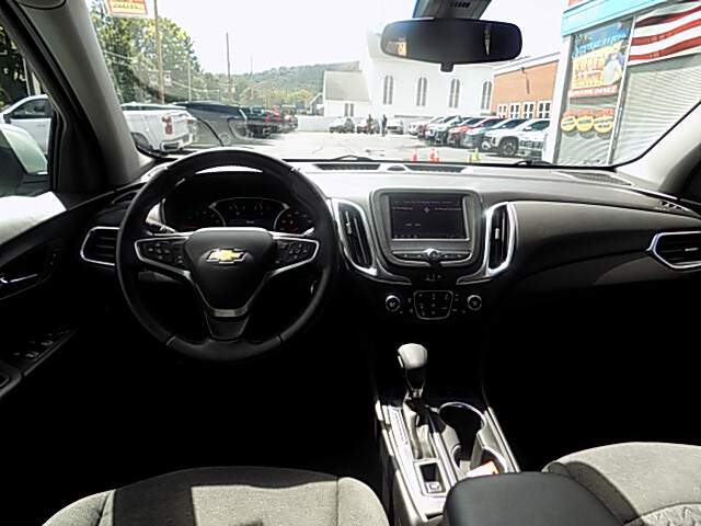  2022 Chevrolet Equinox Image: 9