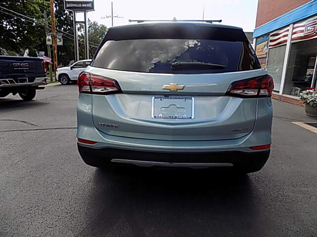  2022 Chevrolet Equinox Image: 3