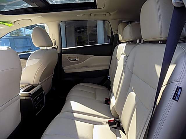  2020 Nissan Murano Image: 7