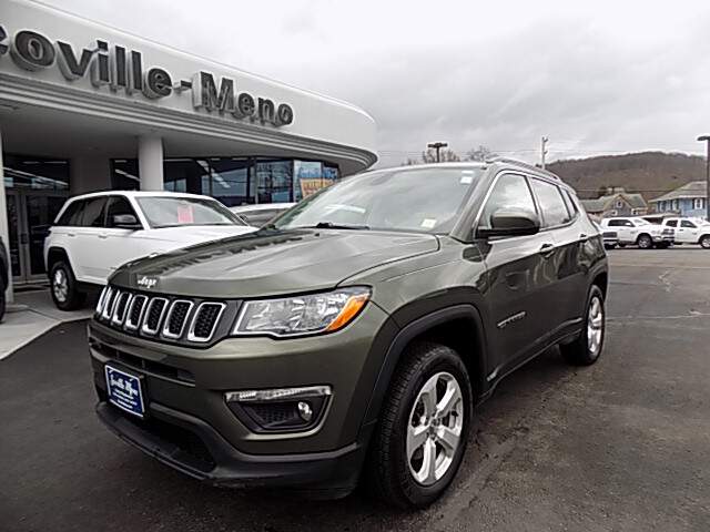  2019 Jeep Compass Image: 0