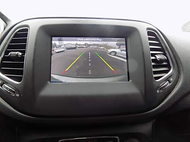  2019 Jeep Compass Image: 10