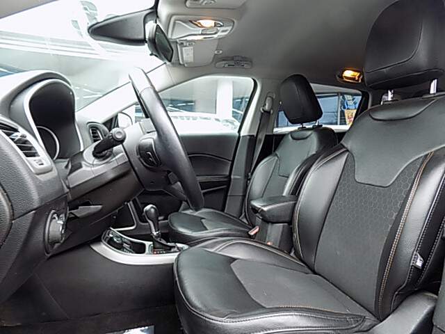  2019 Jeep Compass Image: 5