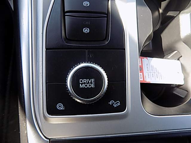  2022 Ford Explorer Image: 12