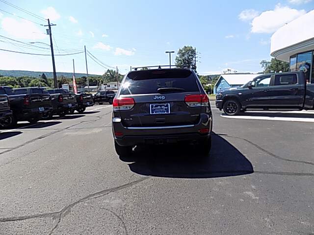  2019 Jeep Grand Cherokee Image:…