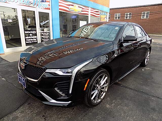  2021 Cadillac CT4 Image: 0