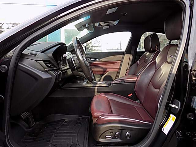  2021 Cadillac CT4 Image: 8