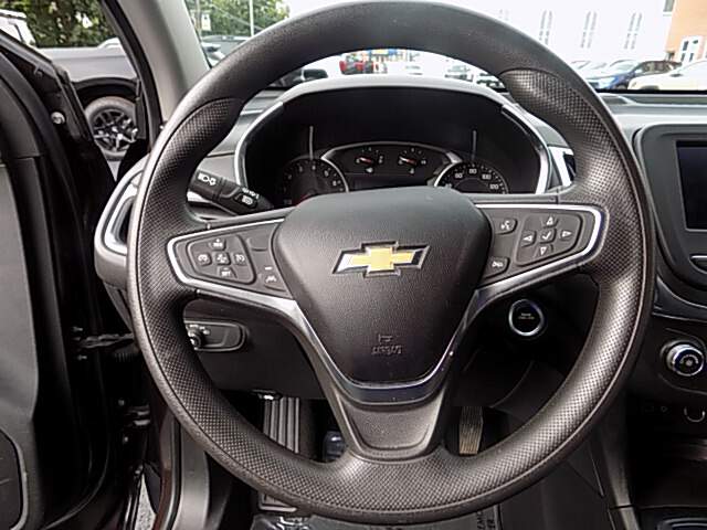  2020 Chevrolet Equinox Image: 12