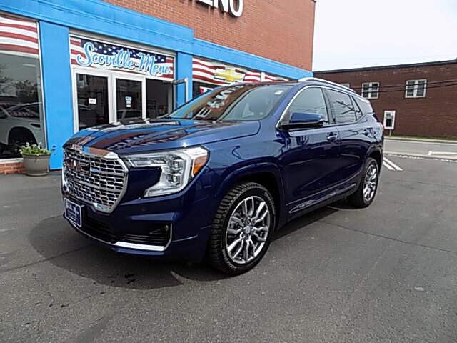  2022 GMC Terrain Image: 0