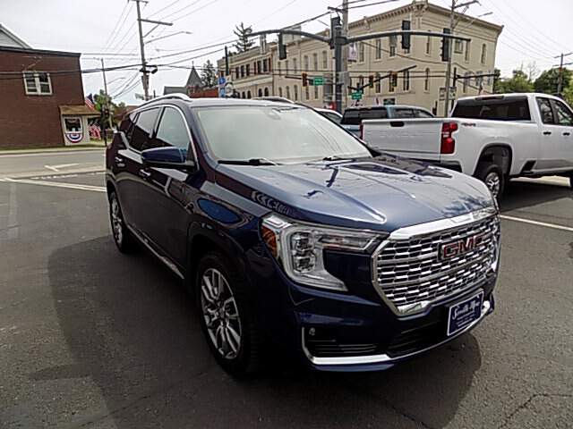  2022 GMC Terrain Image: 6