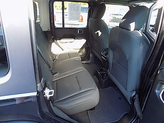  2020 Jeep Wrangler Image: 5