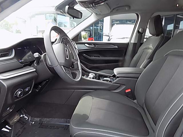  2023 Jeep Grand Cherokee Image:…