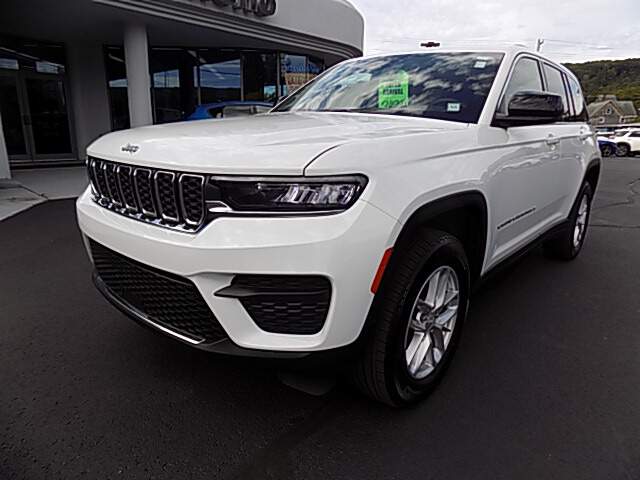  2023 Jeep Grand Cherokee Image:…