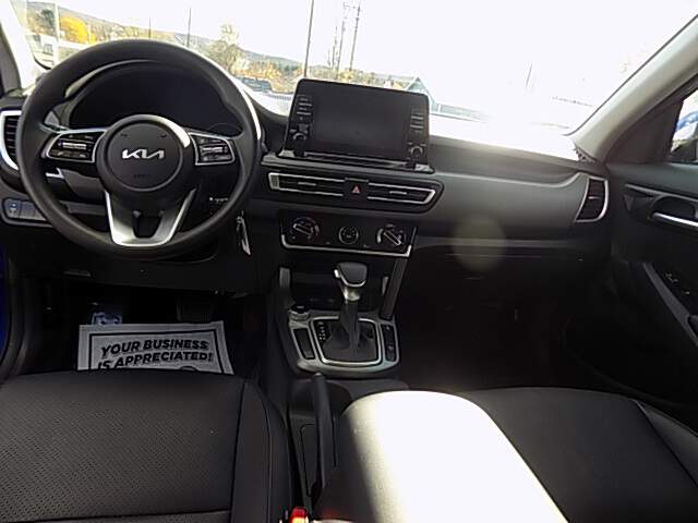  2022 Kia Seltos Image: 8