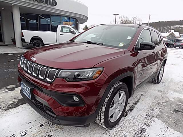  2022 Jeep Compass Image: 0