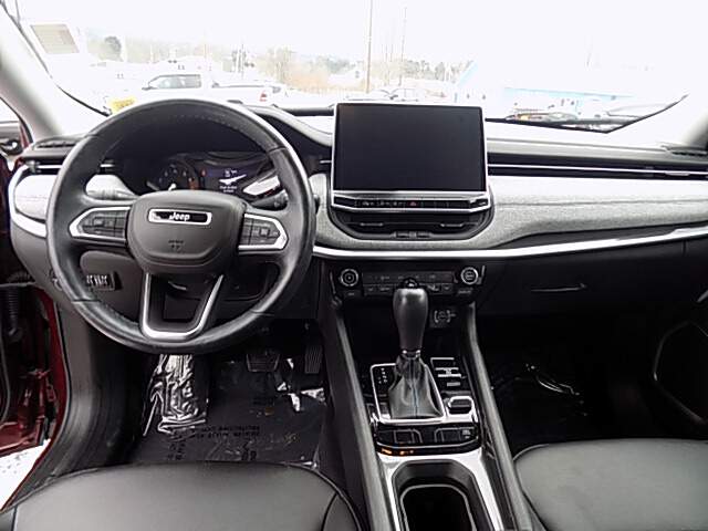  2022 Jeep Compass Image: 10