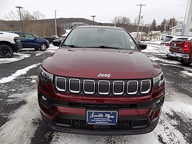  2022 Jeep Compass Image: 1