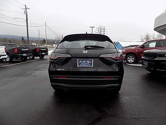  2024 Honda HR-V Image: 2