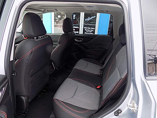  2021 Subaru Forester Image: 8