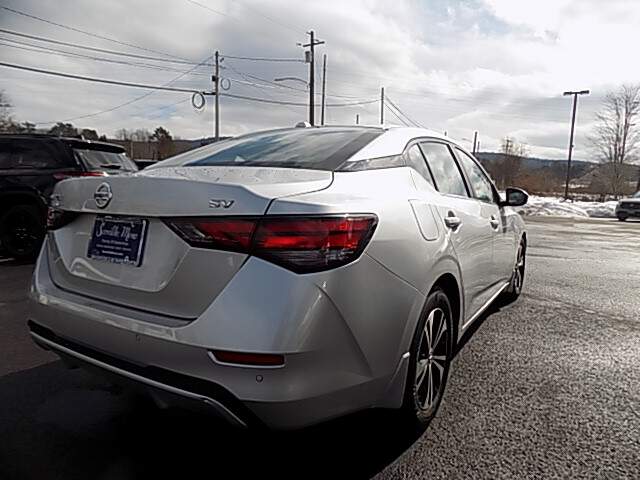  2020 Nissan Sentra Image: 3