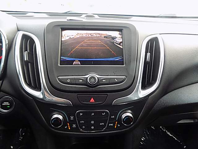  2021 Chevrolet Equinox Image: 8