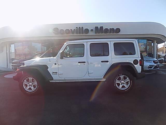  2022 Jeep Wrangler Image: 1