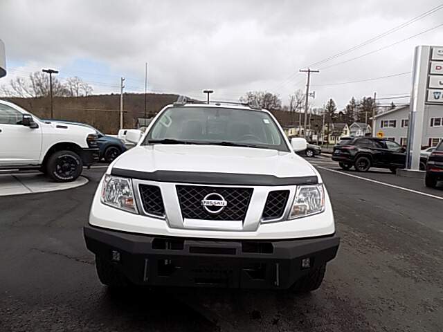  2021 Nissan Frontier Image: 1