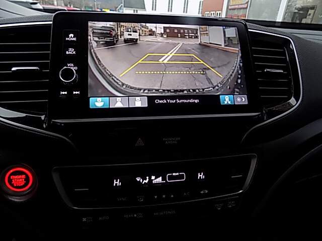  2025 Honda Ridgeline Image: 12