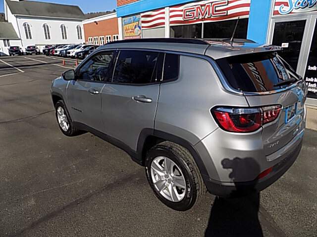  2022 Jeep Compass Image: 2