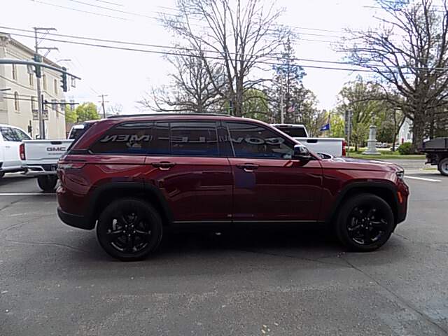  2023 Jeep Grand Cherokee Image:…