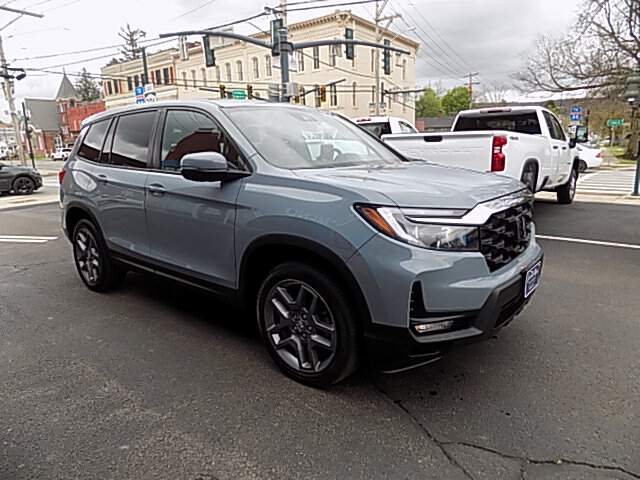  2023 Honda Passport Image: 5