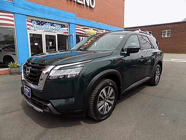  2022 Nissan Pathfinder Image: 0