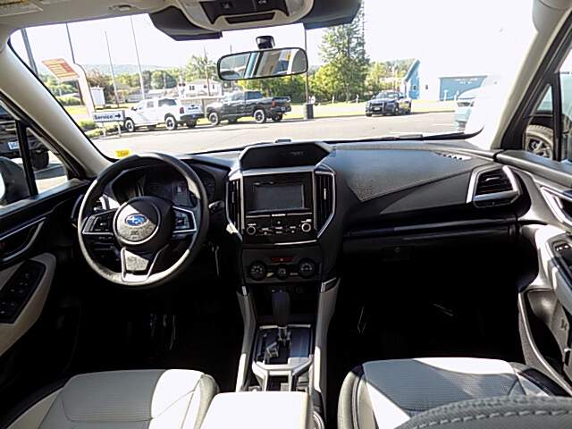  2023 Subaru Forester Image: 9
