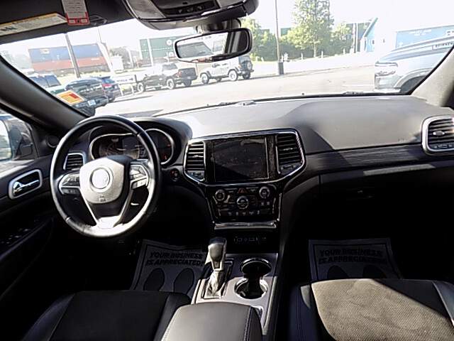  2020 Jeep Grand Cherokee Image:…