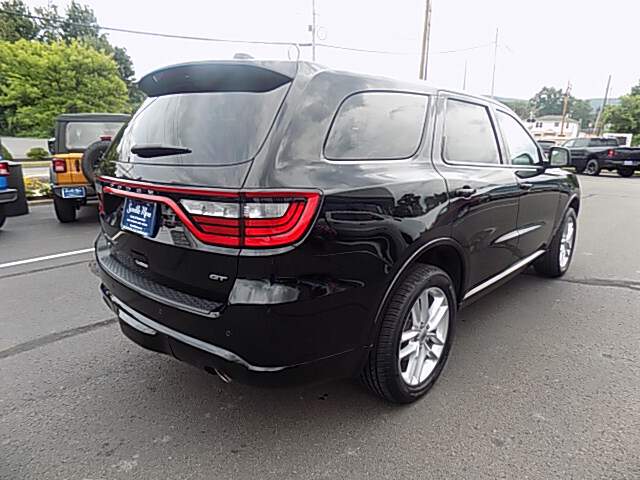  2023 Dodge Durango Image: 4
