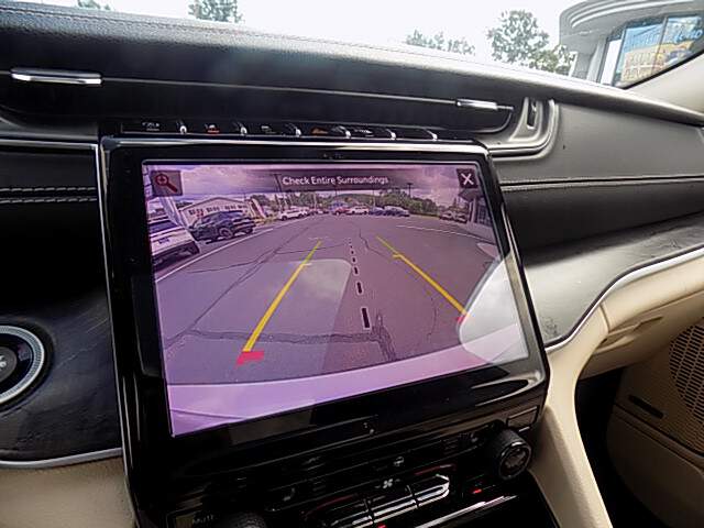  2022 Jeep Grand Cherokee L…