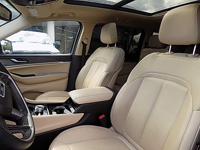  2022 Jeep Grand Cherokee L…