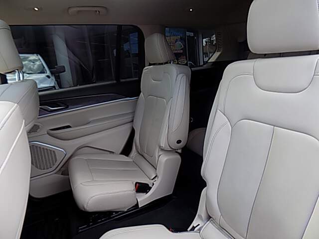  2022 Jeep Grand Cherokee L…