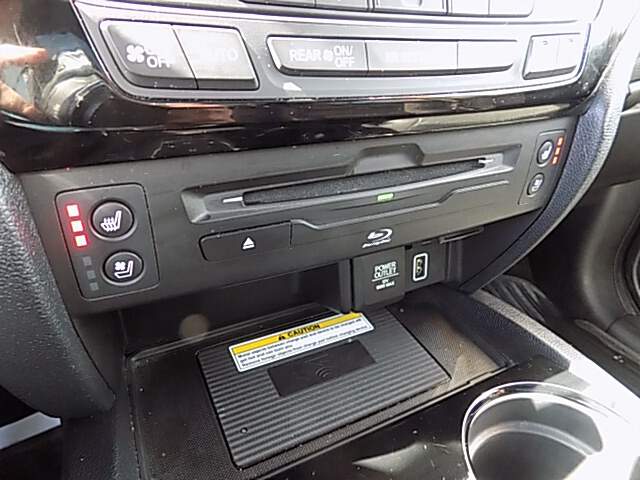  2019 Honda Pilot Image: 11