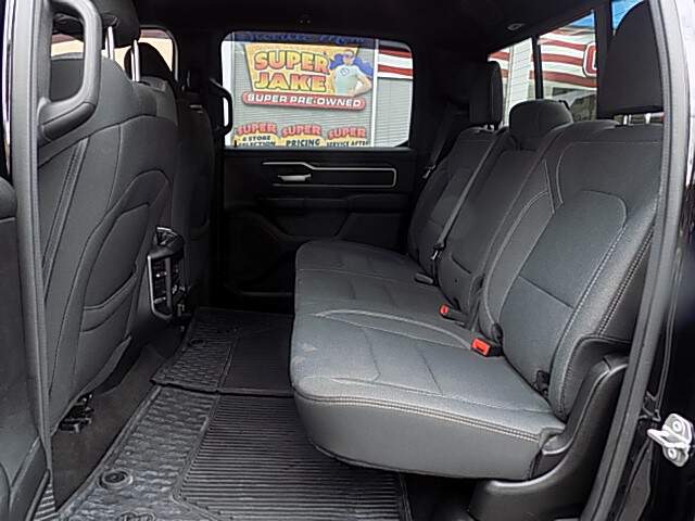  2021 Ram 1500 Image: 9