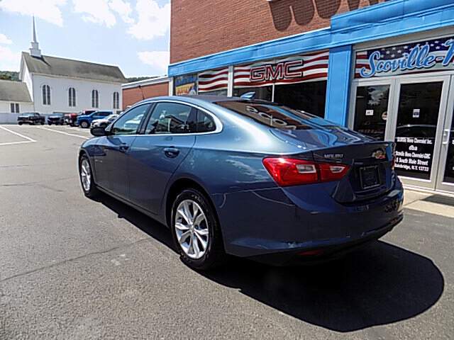  2025 Chevrolet Malibu Image: 2