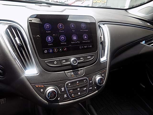  2024 Chevrolet Malibu Image: 10