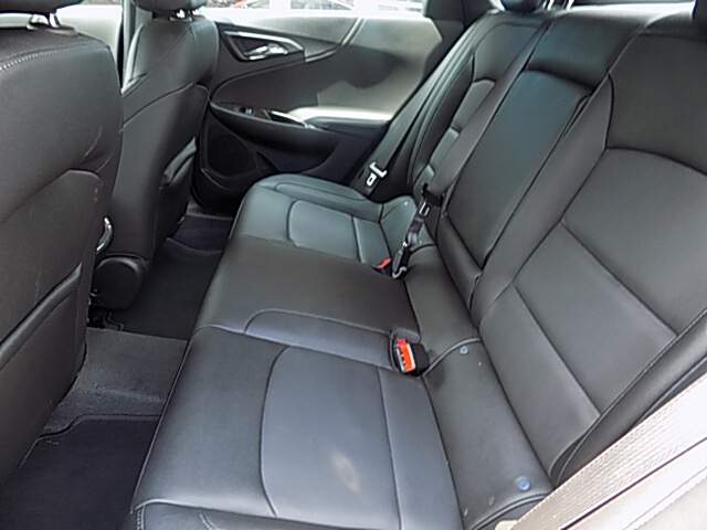  2024 Chevrolet Malibu Image: 8