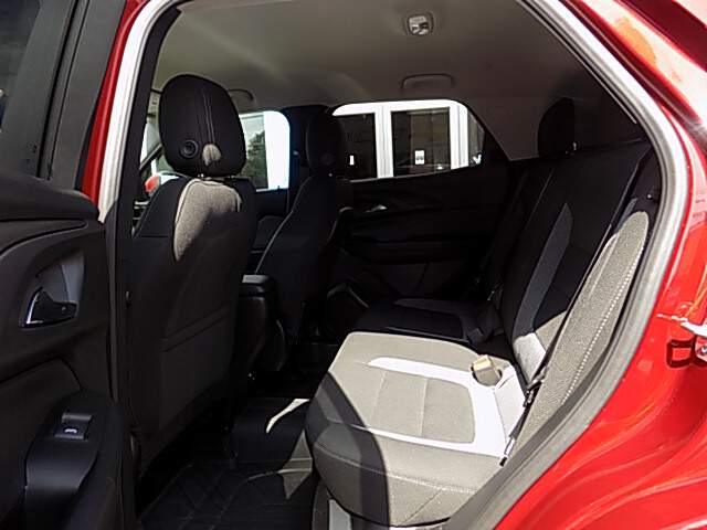  2025 Chevrolet Trailblazer Image: 8