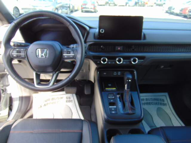  2025 Honda CR-V Image: 10