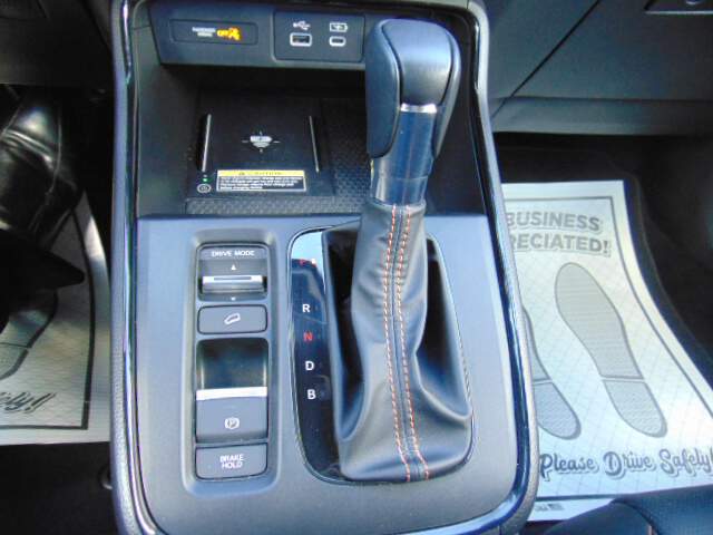  2025 Honda CR-V Image: 11