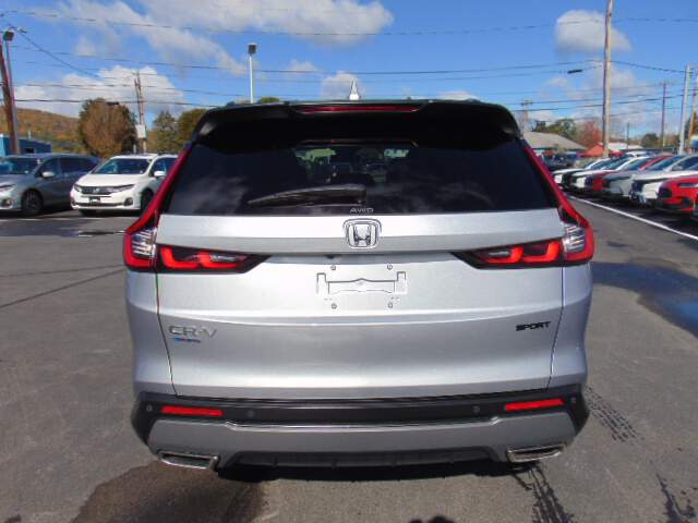 2025 Honda CR-V Image: 5