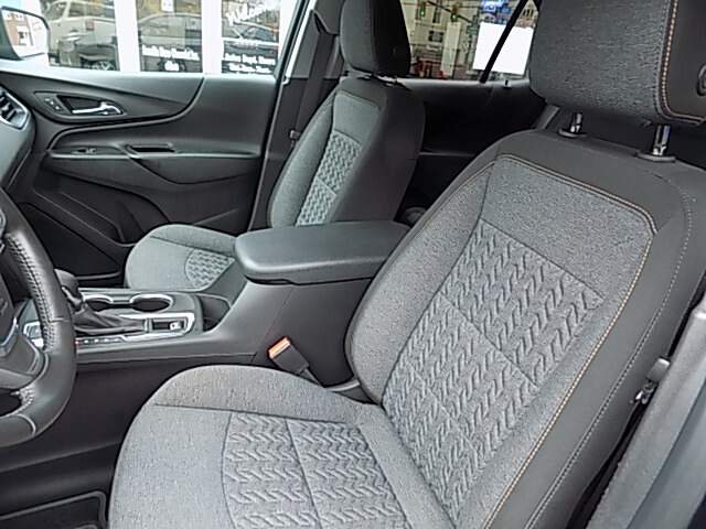  2022 Chevrolet Equinox Image: 9