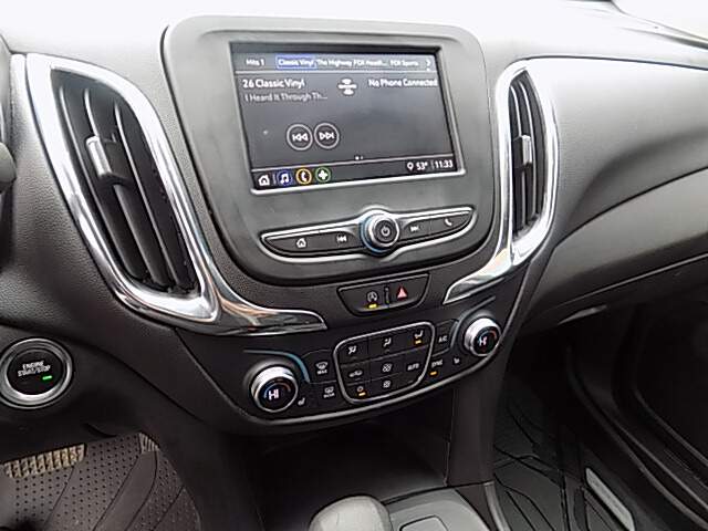  2022 Chevrolet Equinox Image: 10