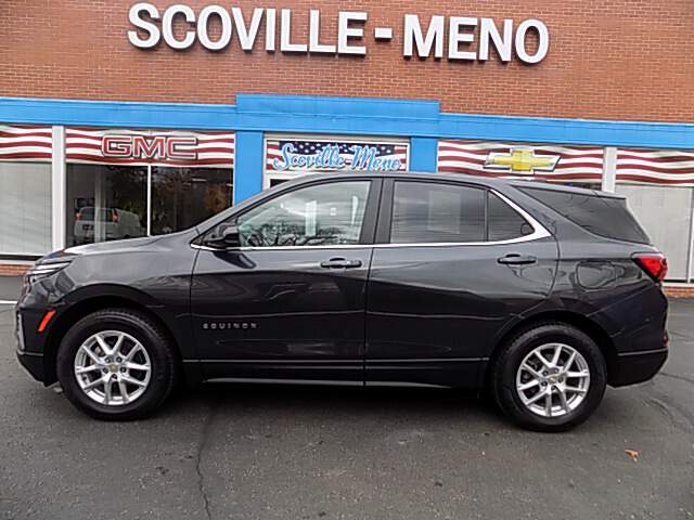  2022 Chevrolet Equinox Image: 1