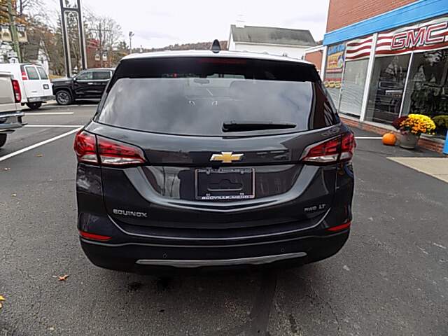  2022 Chevrolet Equinox Image: 3
